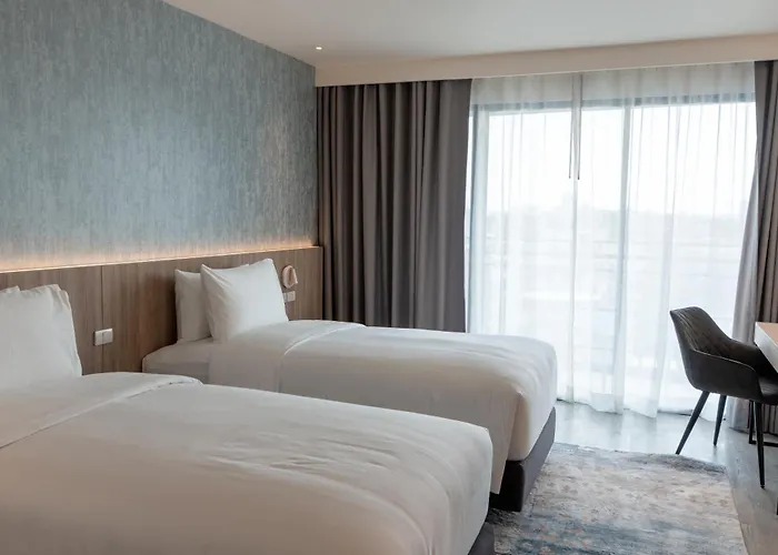 Hotel Tara Riverside Formerly Glow Riverside 4*
