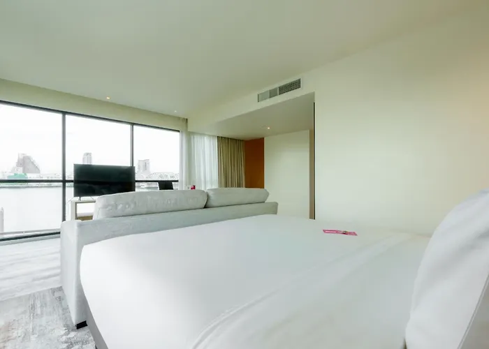 Tara Riverside Formerly Glow Riverside 4*