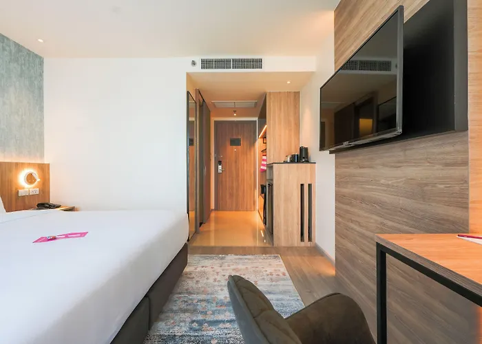 Tara Riverside Formerly Glow Riverside 4*